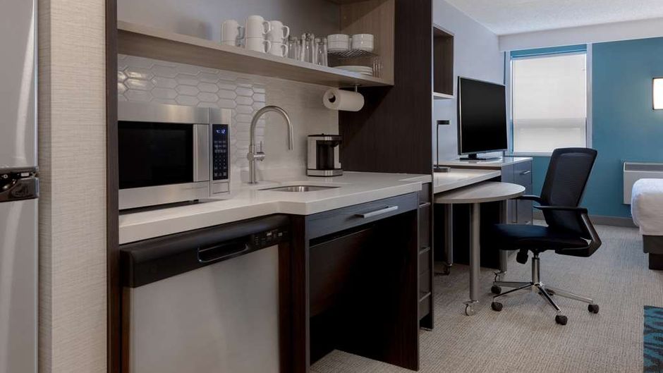 Home2 Suites by Hilton Kingston Room