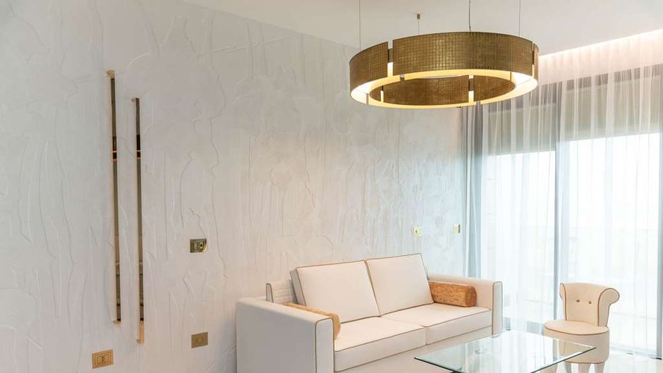 Promenade Hotel Room