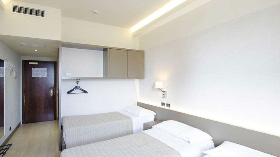 The Gate Hotel Room