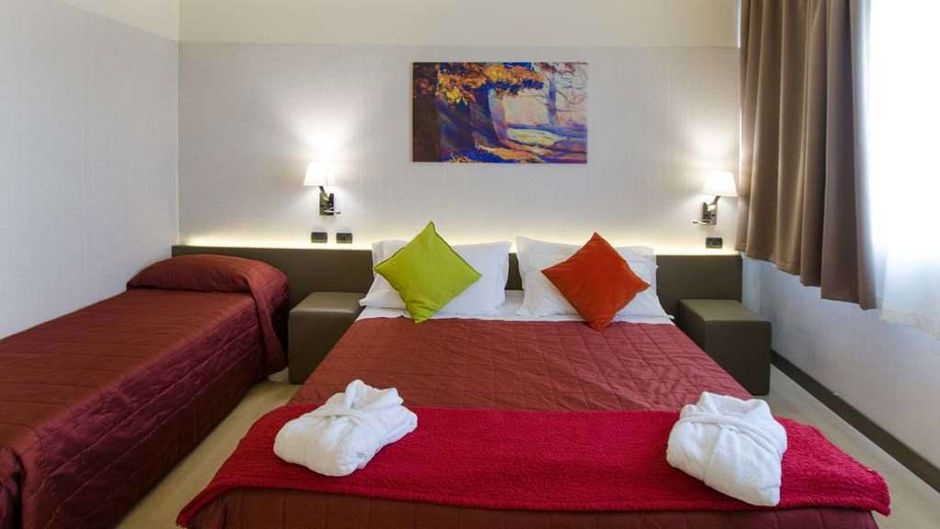 The Gate Hotel Room