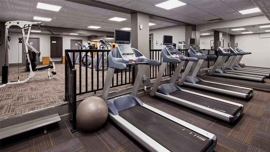 Radisson Montreal Airport Health