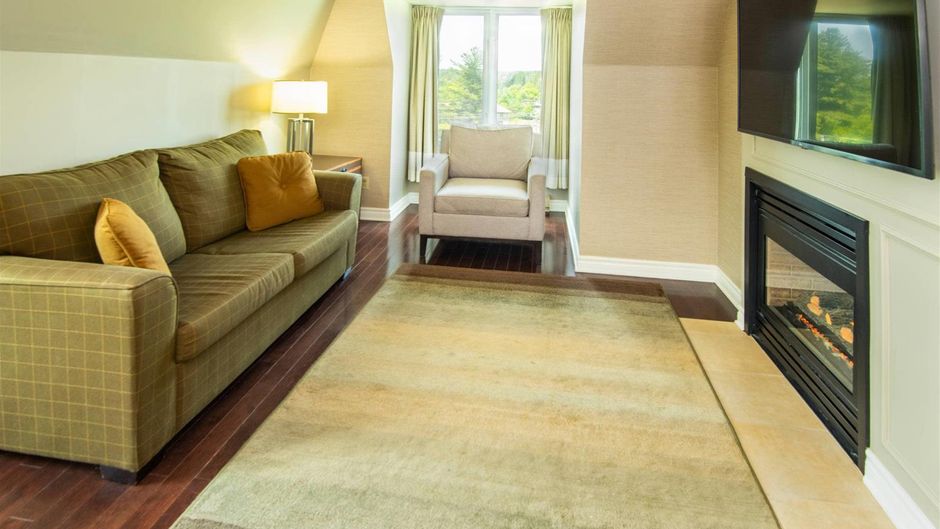 Chateau Cartier Hotel & Resort Gatineau Suite