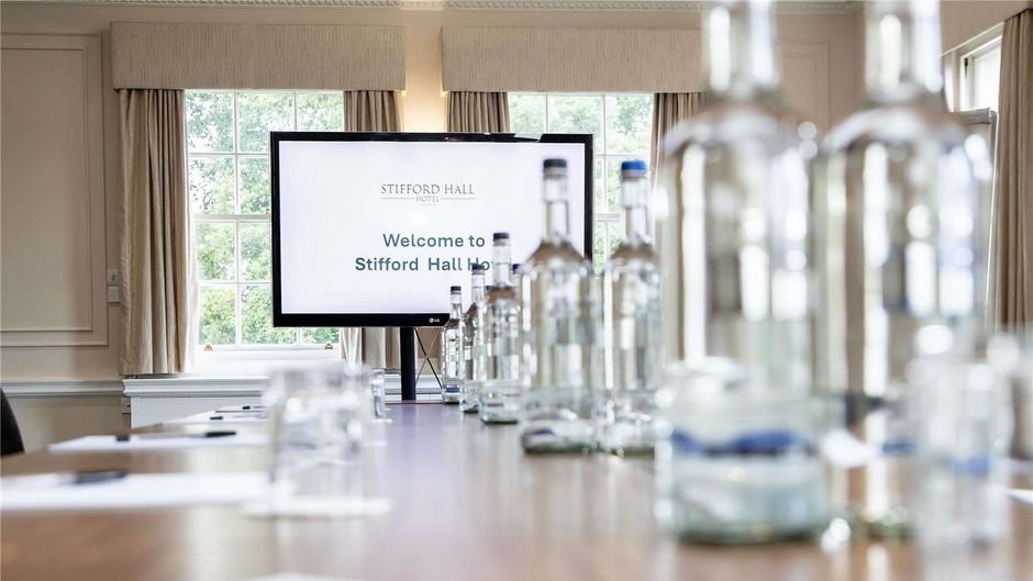 Mercure Thurrock Stifford Hall Meeting