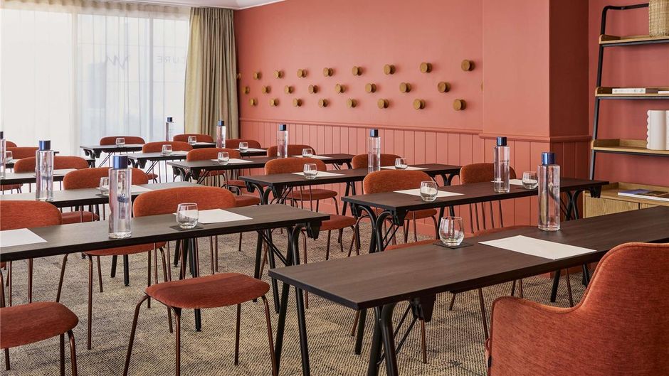 Mercure St Raphael Centre Plage Meeting