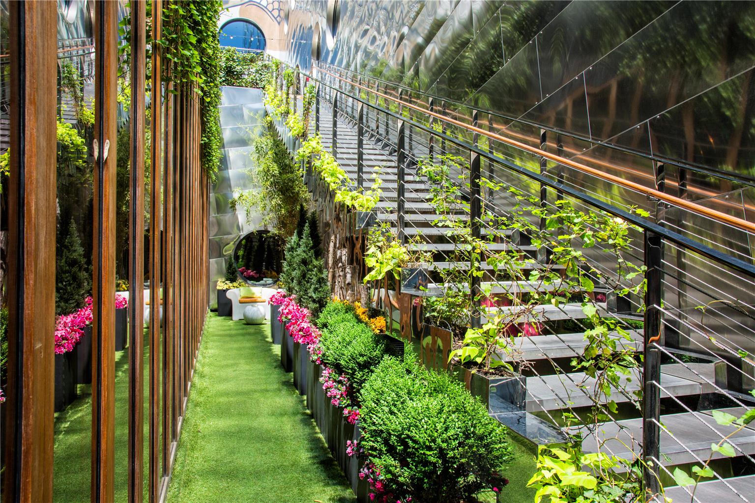 グランサンク フレッド キャンドル Dream Downtown by Hyatt- New York, NY Hotels- First Class Hotels