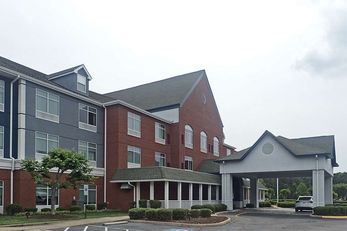 Comfort Inn & Suites near Coliseum