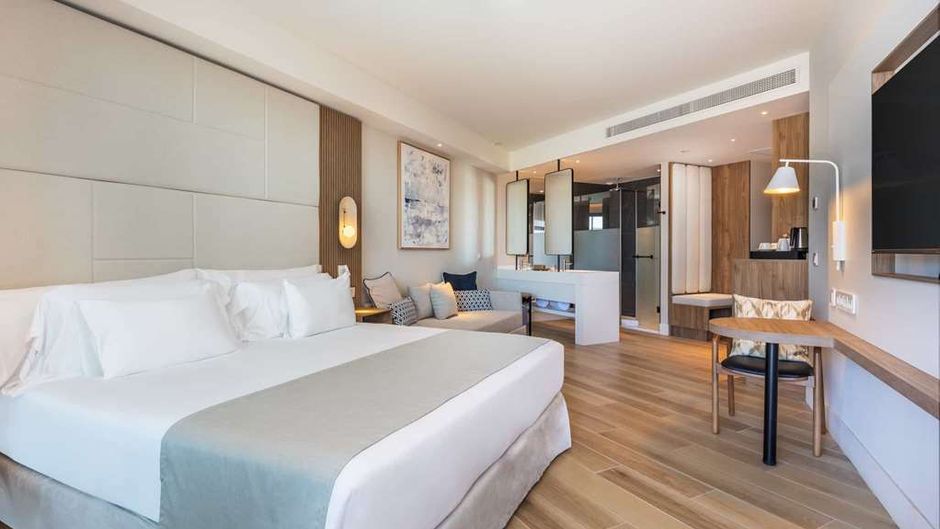 Barcelo Playa Blanca Suite