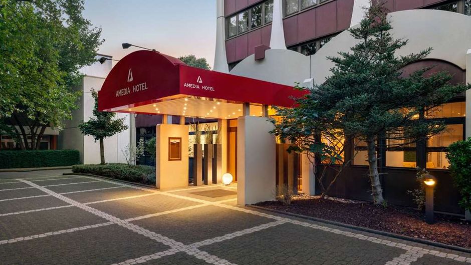 Amedia Siegen, Trademark Collection Exterior