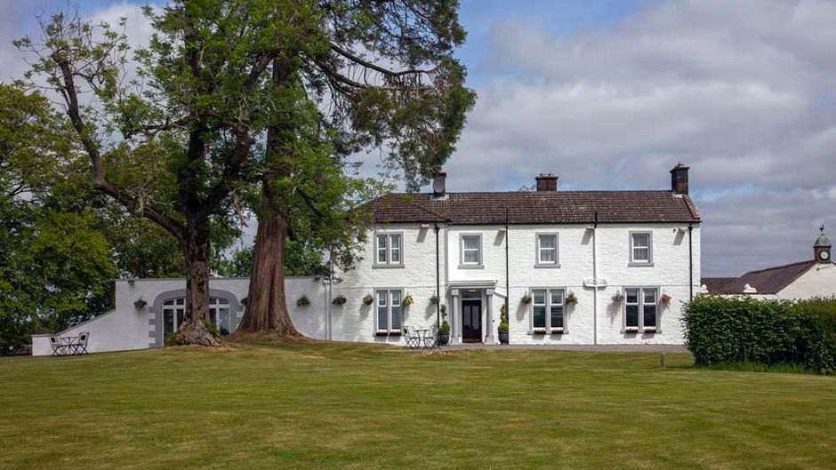 Dryfesdale Hotel BW Signature Collection Exterior
