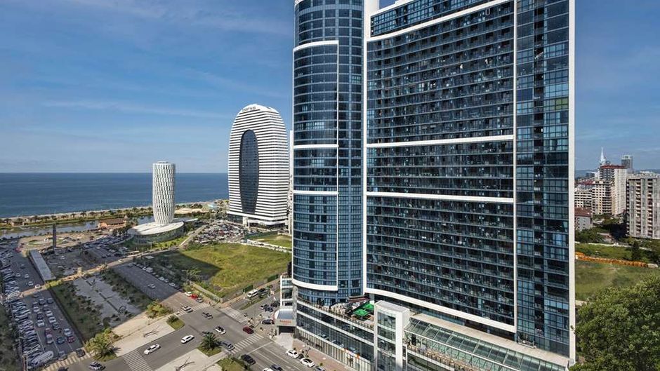 Ramada Plaza by Wyndham Batumi Exterior