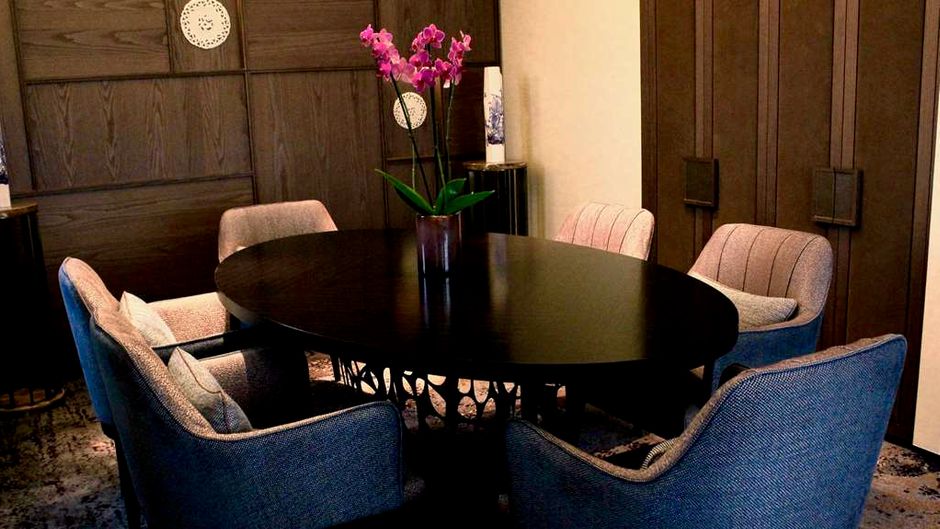 Tangla Hotel Brussels Suite