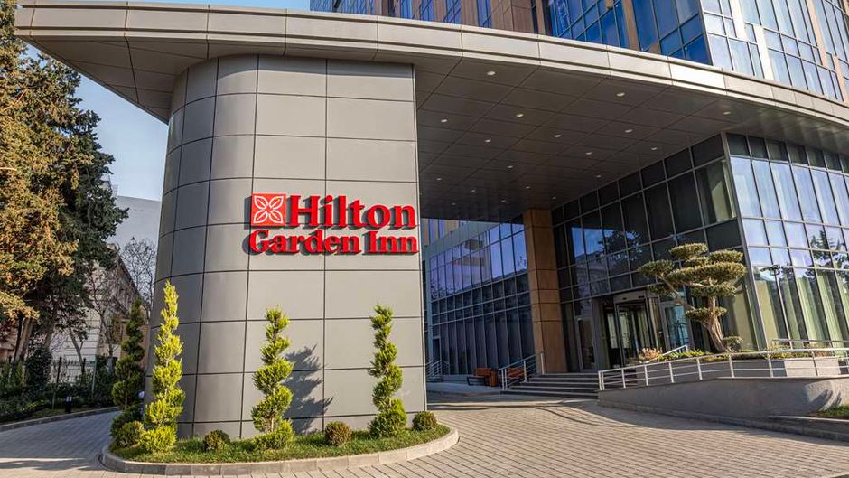 Hilton Garden Inn Baku Exterior