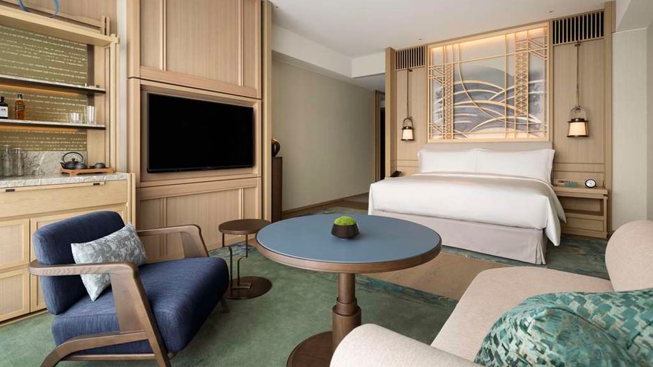 Waldorf Astoria Osaka Room