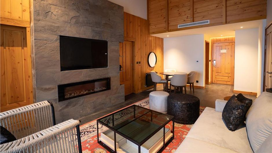 DoubleTree by Hilton Nathiagali Room