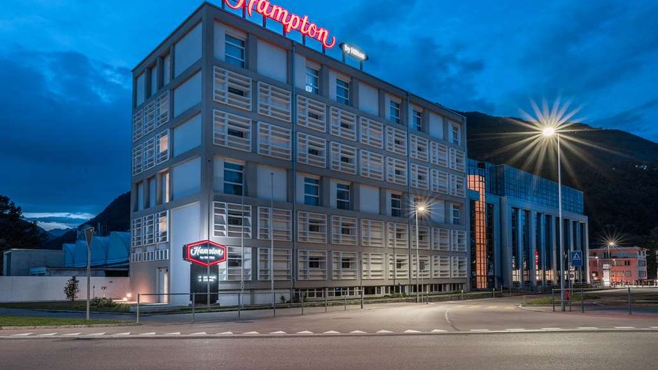 Hampton by Hilton Locarno Exterior