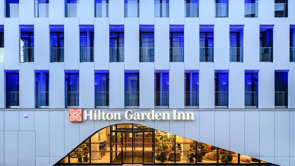 Hilton Garden Inn Debrecen City Center Exterior