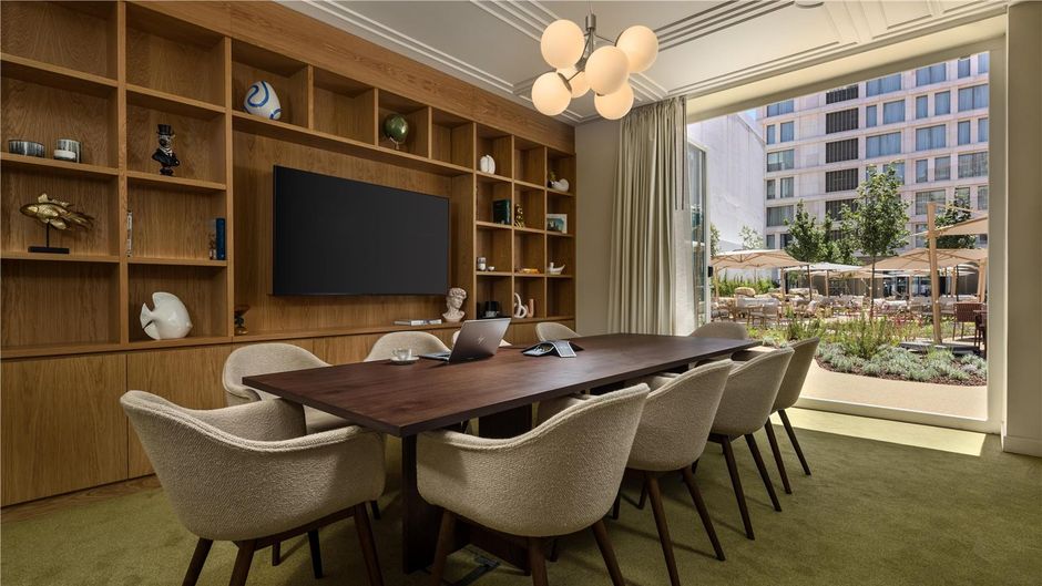 DUO Hotel Lisbon Curio Collection Hilton Meeting