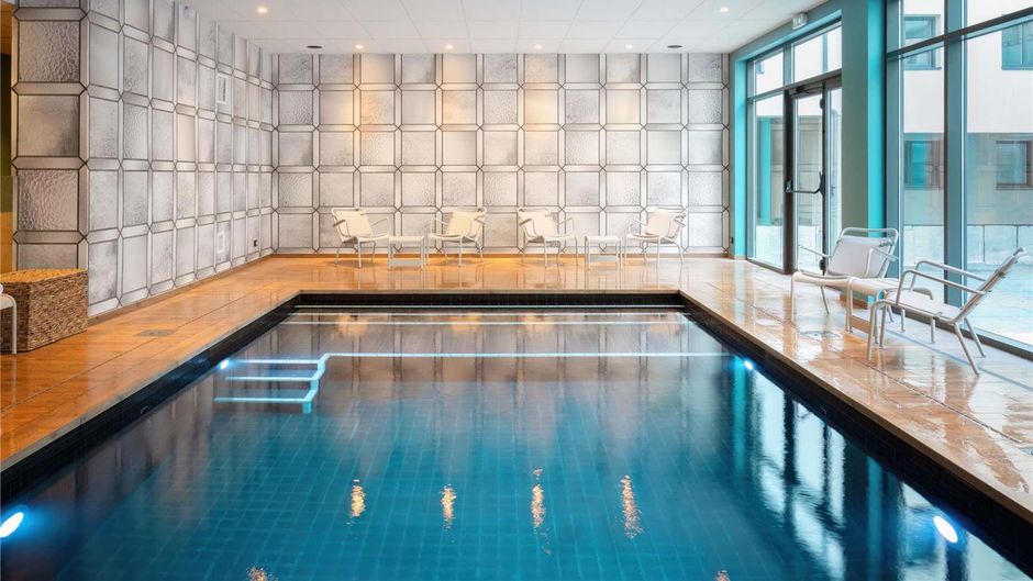 Novotel Rouen Centre Cathedrale Pool