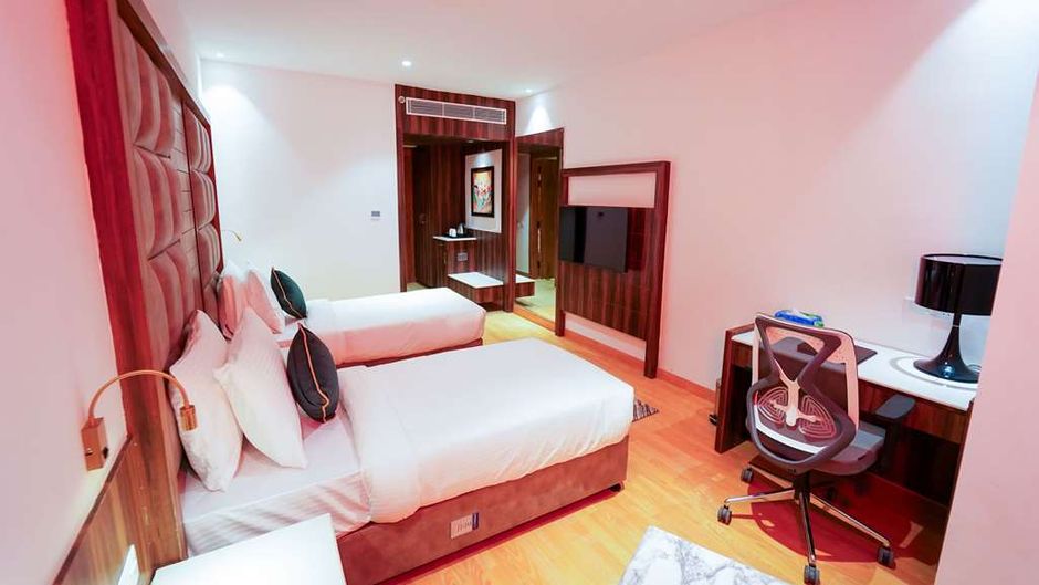 Quality Inn Elite Room