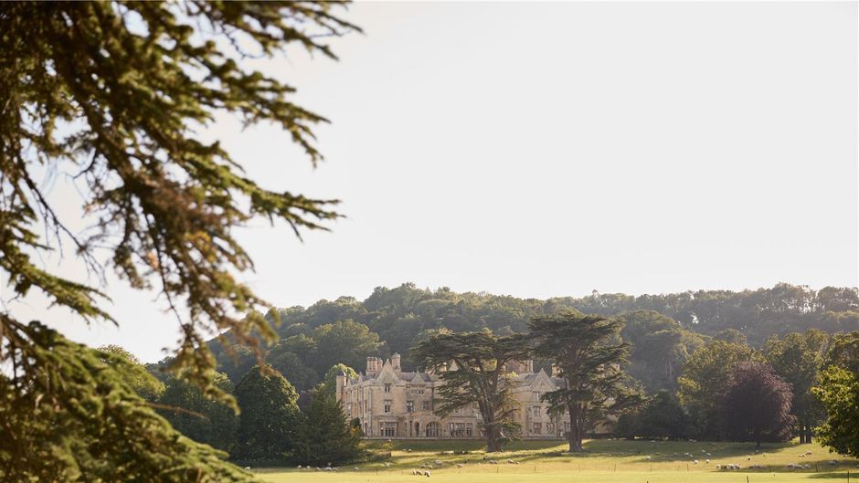Dumbleton Hall Hotel Exterior
