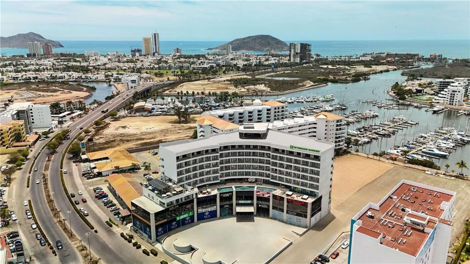Wyndham Garden Mazatlan Marina 2207 Exterior