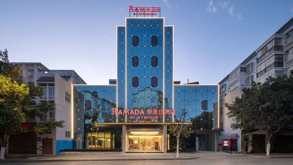 Ramada by Wyndham Honghe Kaiyuan Exterior