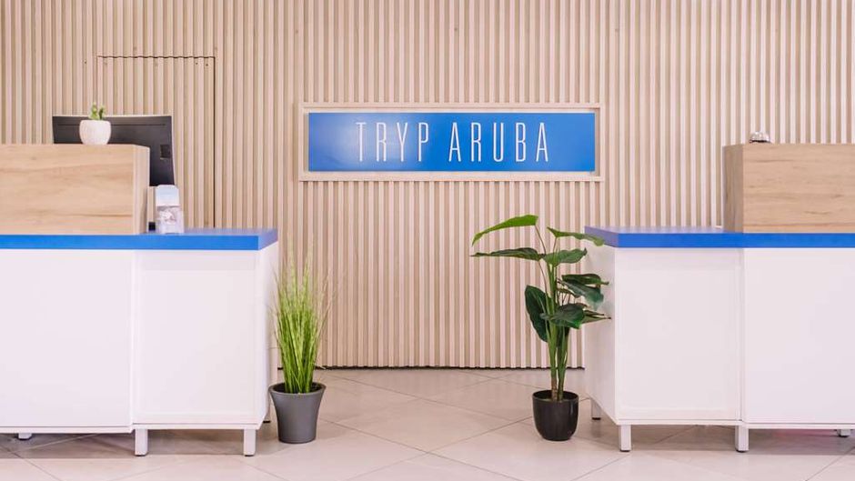 Tryp by Wyndham Aruba Lobby