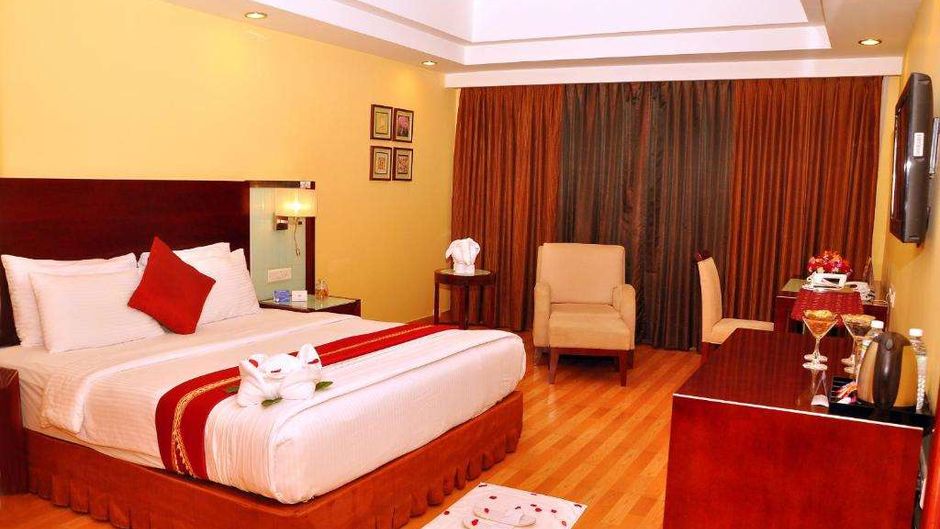 Gokulam Park Sabari - OMR Room