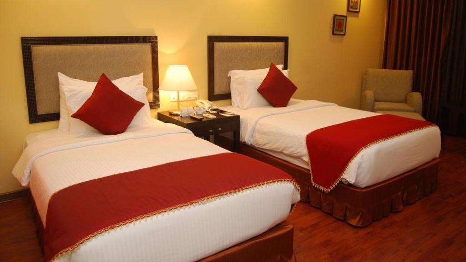 Gokulam Park Sabari - OMR Room