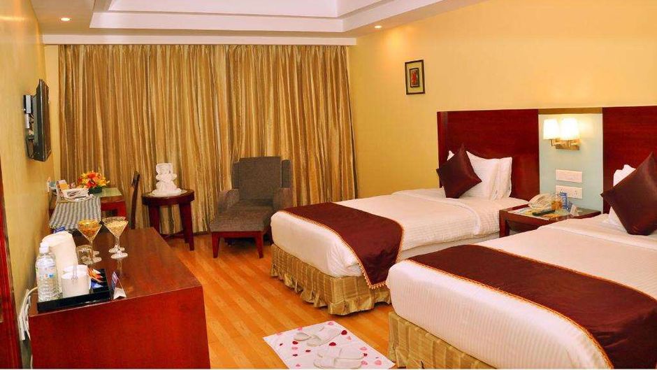 Gokulam Park Sabari - OMR Room