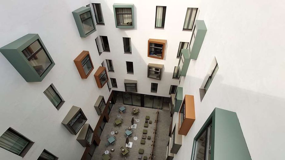 Macia Sevilla Kubb Other