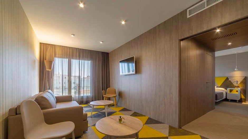 Macia Sevilla Kubb Suite