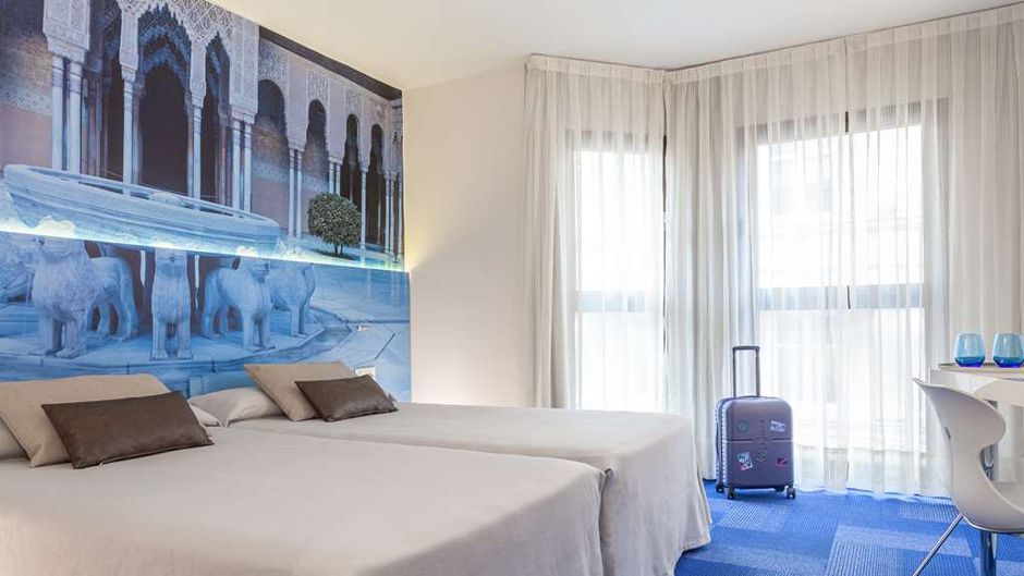 Granada Five Senses Rooms & Suites Room