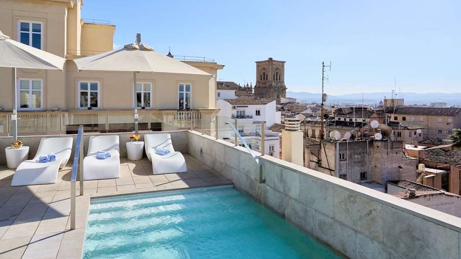 Granada Five Senses Rooms & Suites Pool