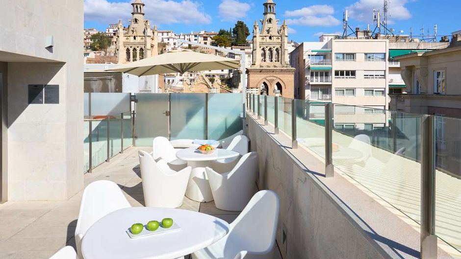 Granada Five Senses Rooms & Suites Pool