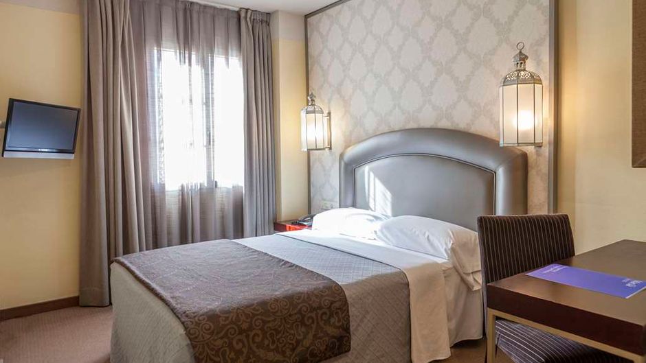 Hotel Macia Alfaros Room