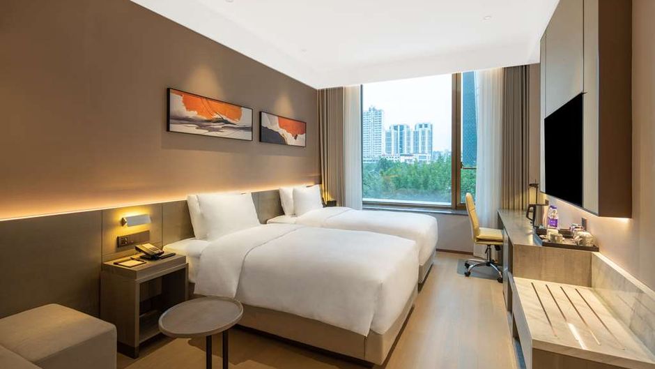 Hyatt Place Linyi People Square Room
