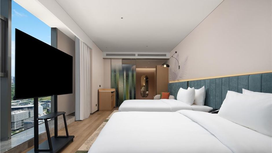 Hilton Garden Inn Wuhan Optics Valley Room