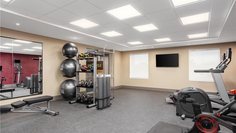 Home2 Suites by Hilton Kitchener Health