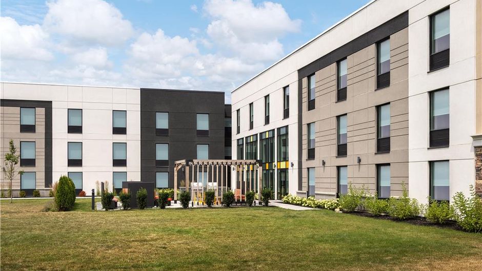 Home2 Suites by Hilton Kitchener Exterior