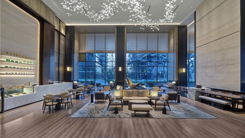 Hilton Jiashan Lobby