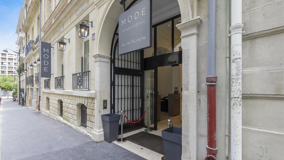 Mode Paris Aparthotel Exterior