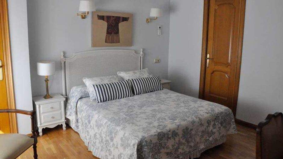 Hotel Aranda Room