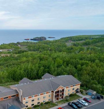 Black Beach Inn by GrandStay