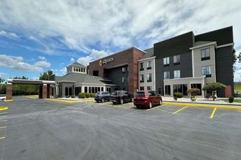 La Quinta Inn & Suites South Holland