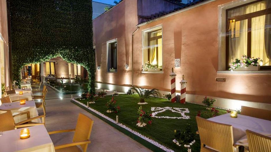 Hotel Ai Mori D'Oriente Restaurant
