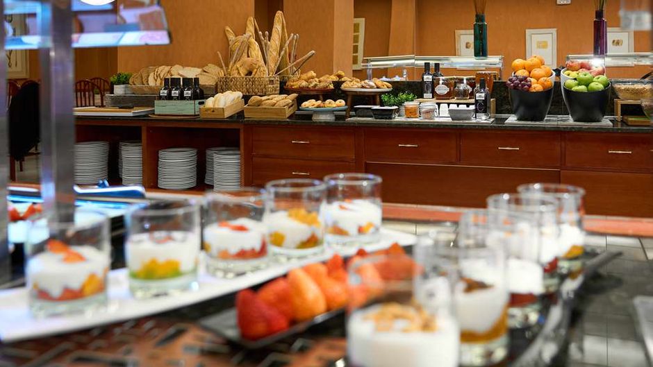 Macia Condor Hotel Restaurant