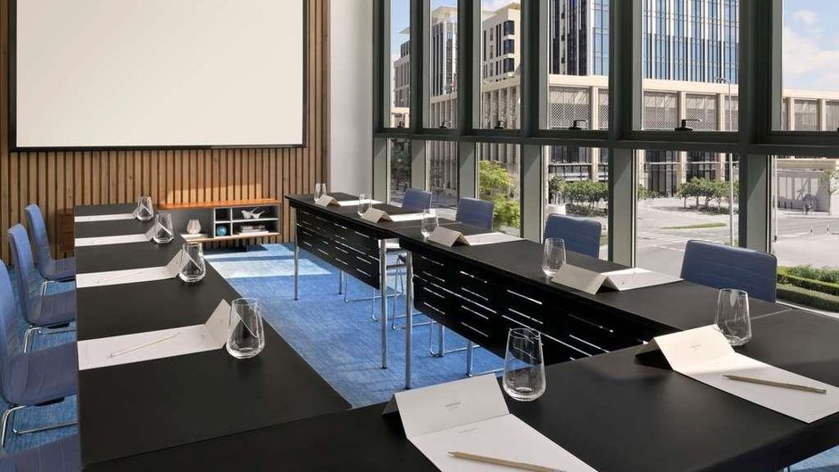 Mercure Dubai Deira Meeting