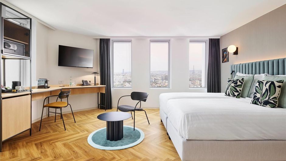 H4 Hotel Wyndham Paris Pleyel Resort Suite