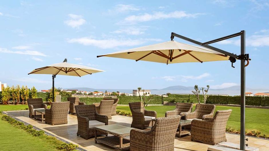 Ramada by Wyndham Cesme Pool